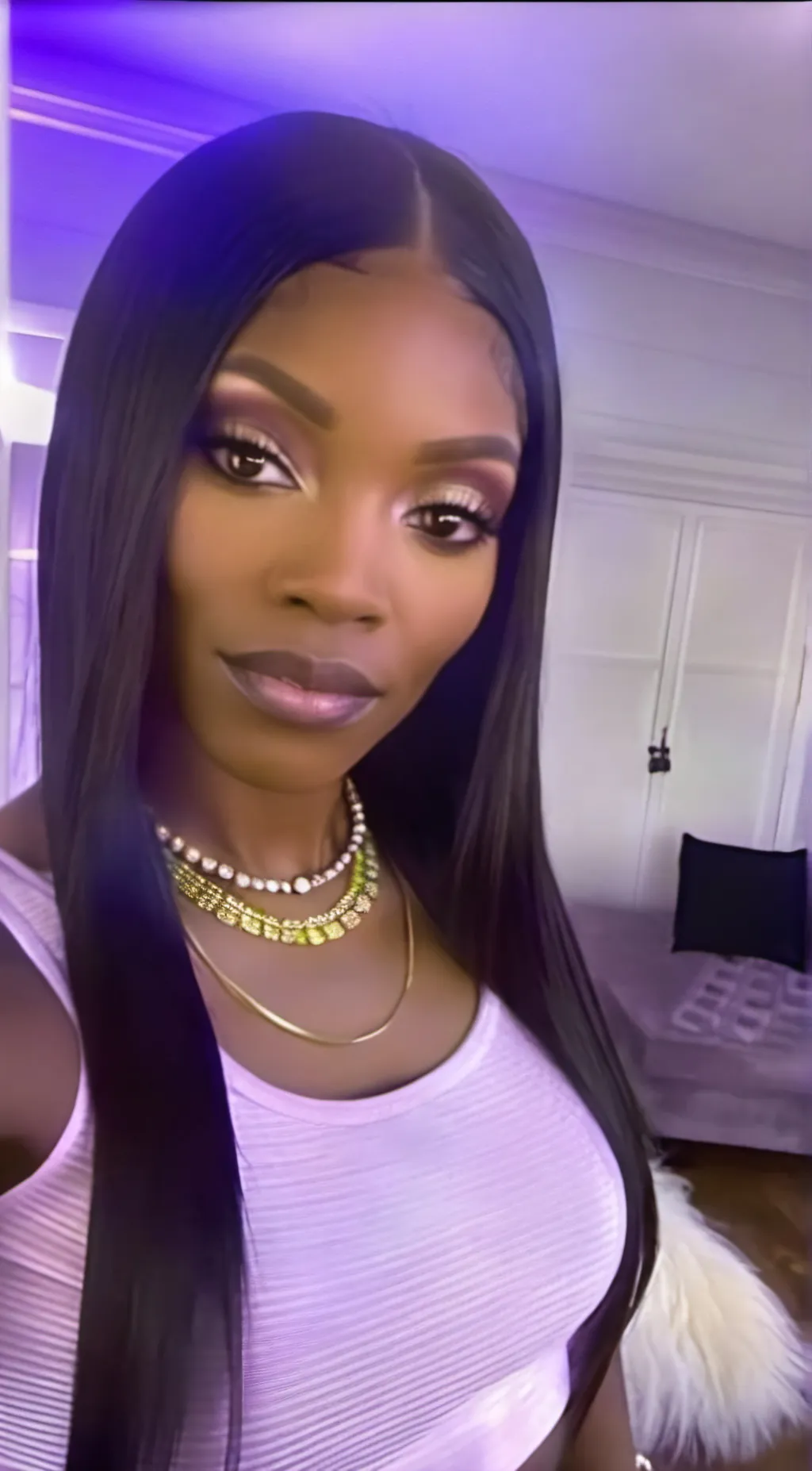 Talkie AI - Chat with Meva