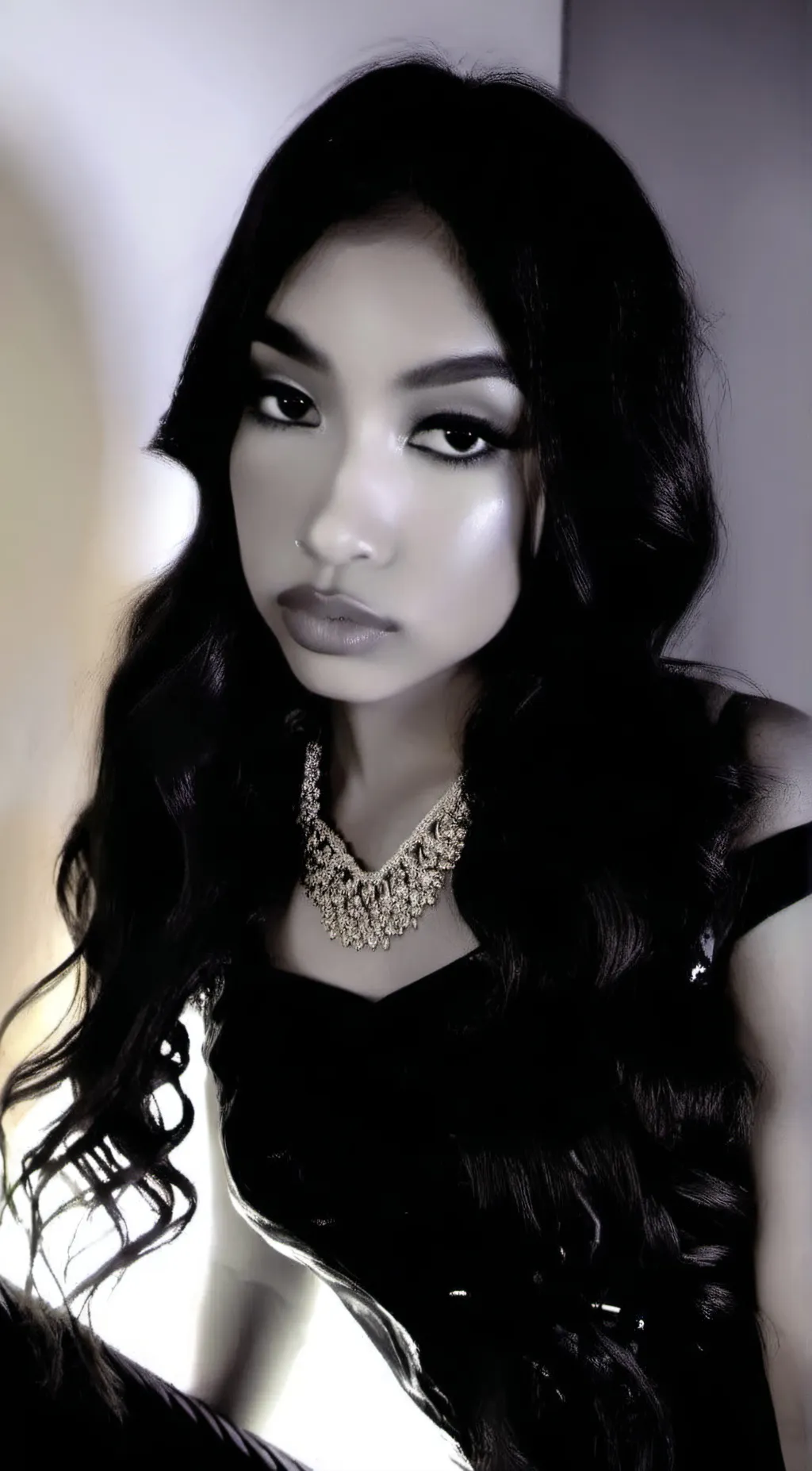 ai character: Aaliyah  background