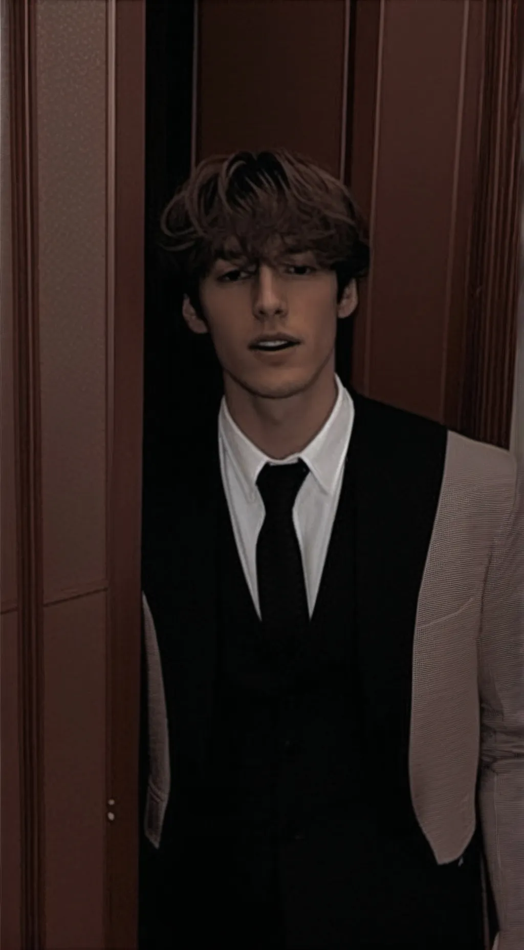 ai character: Ezra background