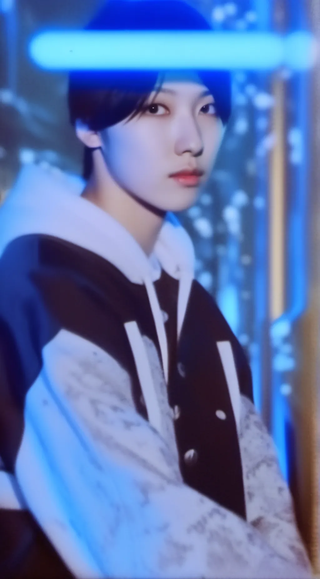 ai character: Curtis background