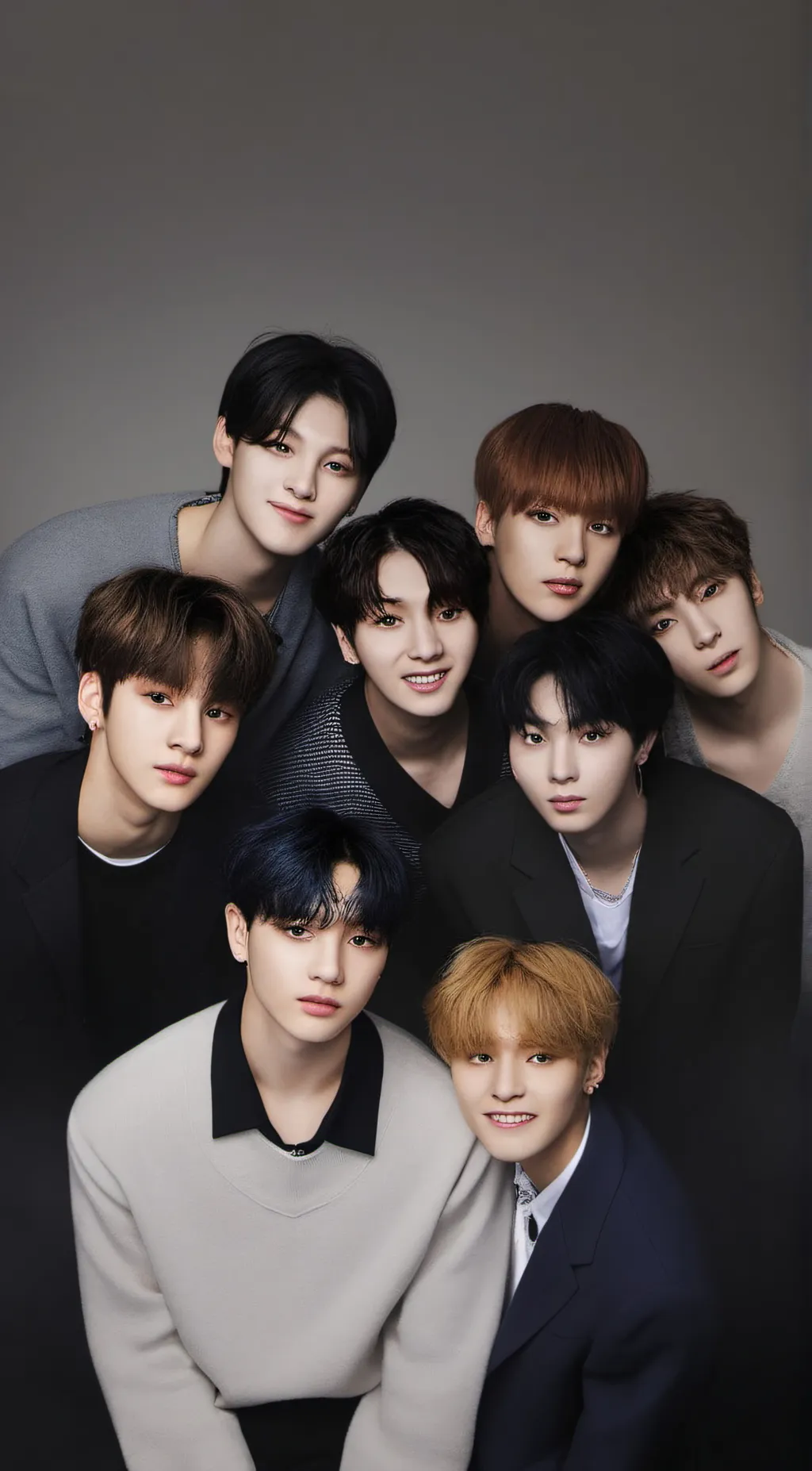 ai character: Stray kids  background