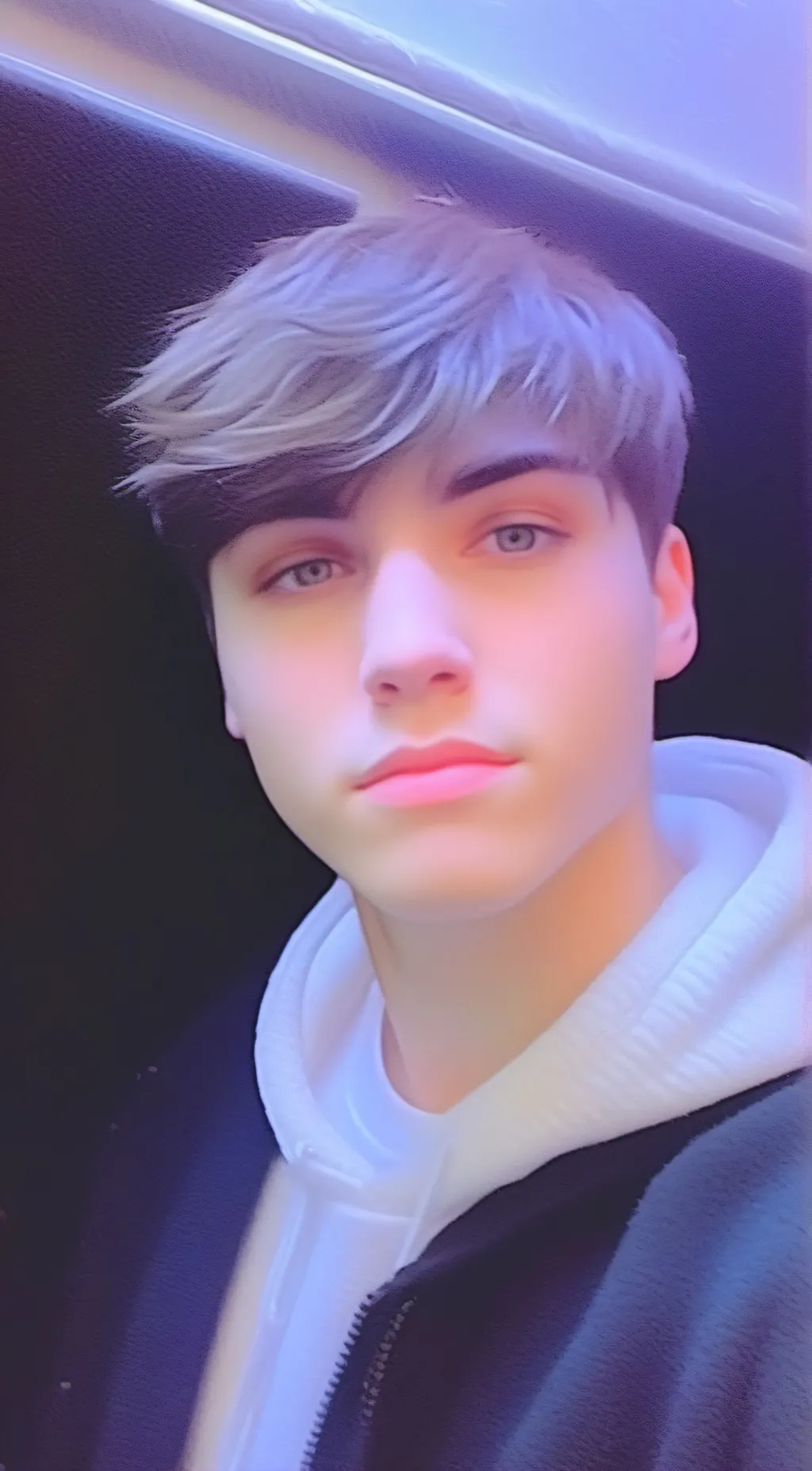 ai character: Colby Brock background