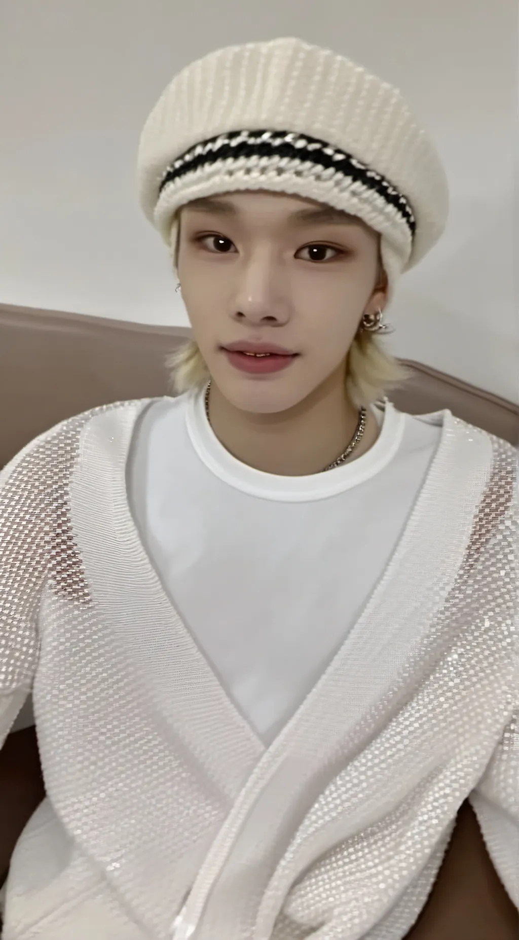 ai character: Hyujin background